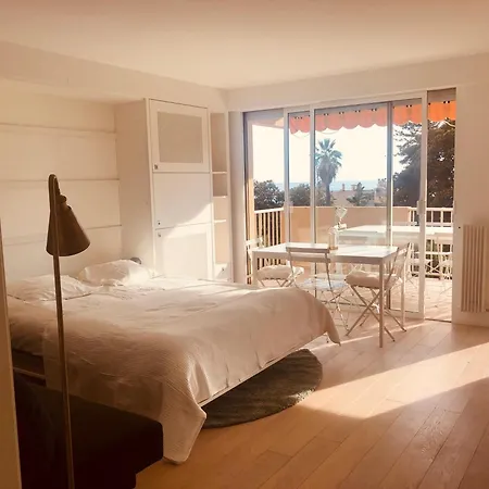 Apartman Seaside With Terrasse In Garavan